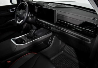 Подержанный автомобиль Haval H3 2024 года (14 фото)