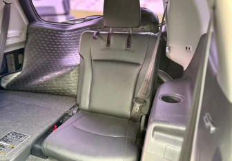 Подержанный автомобиль Toyota Highlander 2010 года (21 фото)