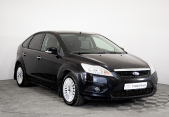 Подержанный автомобиль Ford Focus Hatchback 2010 года (3 фото)