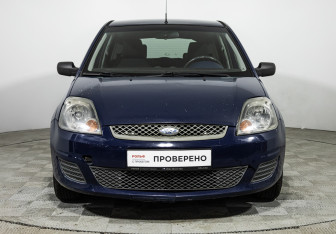 Подержанный автомобиль Ford Fiesta Hatchback 2008 года (2 фото)