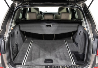 Подержанный автомобиль BMW X3 2010 года (19 фото)