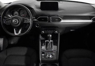 Подержанный автомобиль Mazda CX-5 2020 года (14 фото)