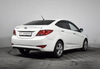 Подержанный автомобиль Hyundai Solaris Sedan 2016 года (5 фото)