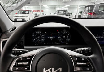 Новый Kia Seltos 2026 (10 фото)