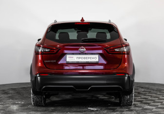 Подержанный автомобиль Toyota RAV4 2019 года (6 фото)