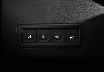 Подержанный автомобиль Renault Arkana 2020 года (16 фото)