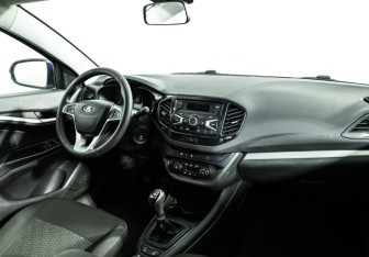 Подержанный автомобиль LADA (ВАЗ) Vesta Wagon 2020 года (9 фото)