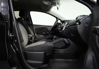 Подержанный автомобиль Renault Kaptur 2021 года (20 фото)