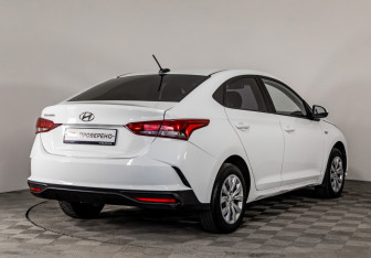 Подержанный автомобиль Hyundai Solaris Sedan 2020 года (5 фото)