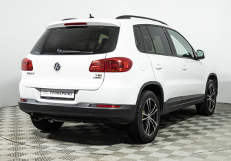 Подержанный автомобиль Volkswagen Tiguan 2015 года (5 фото)