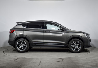 Подержанный автомобиль Geely Coolray 2023 года (4 фото)