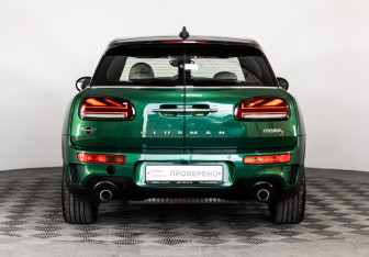 Подержанный автомобиль MINI Clubman Wagon 2019 года (6 фото)