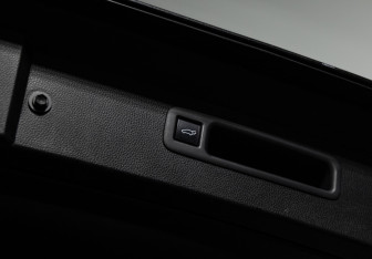 Подержанный автомобиль Toyota Highlander 2021 года (27 фото)