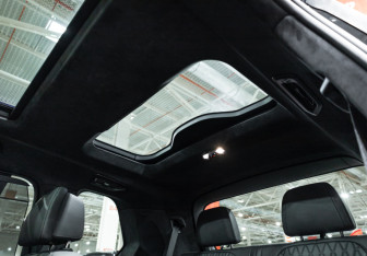 Подержанный автомобиль BMW X7 2023 года (21 фото)