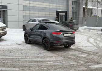 Подержанный автомобиль Geely Tugella 2023 года (6 фото)