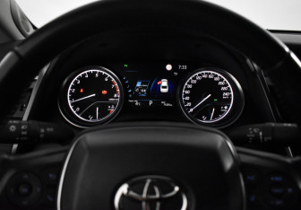 Подержанный автомобиль Toyota Camry Sedan 2020 года (19 фото)