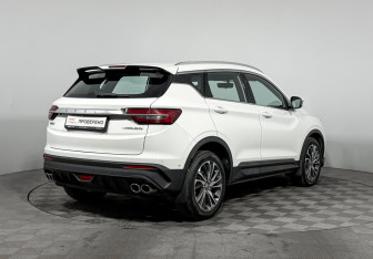 Подержанный автомобиль Geely Coolray 2021 года (5 фото)