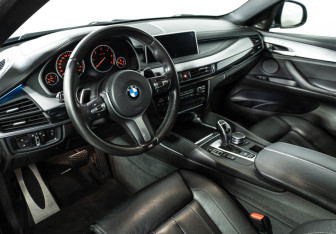 Подержанный автомобиль BMW X6 2017 года (11 фото)