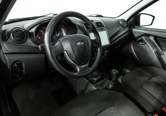 Подержанный автомобиль LADA (ВАЗ) Granta Sedan 2020 года (11 фото)
