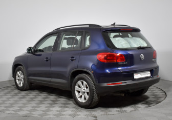 Подержанный автомобиль Volkswagen Tiguan 2013 года (7 фото)