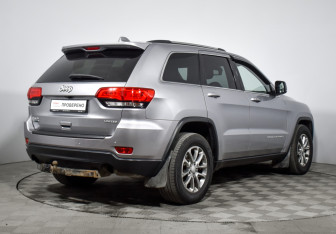 Подержанный автомобиль Jeep Grand Cherokee 2013 года (5 фото)