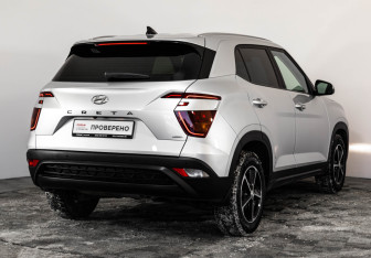 Подержанный автомобиль Hyundai Creta 2022 года (5 фото)
