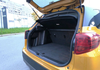 Подержанный автомобиль Suzuki Vitara 2019 года (7 фото)