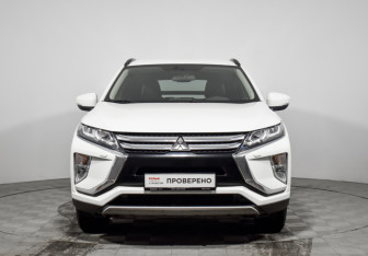 Подержанный автомобиль Mitsubishi Eclipse Cross 2018 года (2 фото)