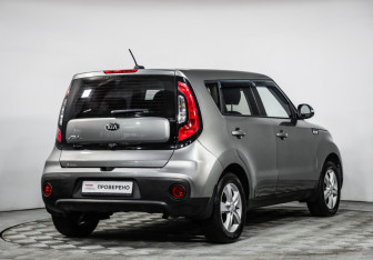 Подержанный автомобиль Kia Soul 2017 года (5 фото)