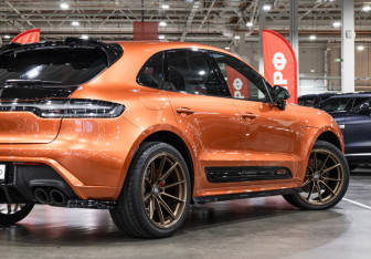 Подержанный автомобиль Porsche Macan 2016 года (12 фото)