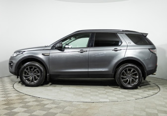 Подержанный автомобиль Land Rover Discovery Sport 2015 года (9 фото)