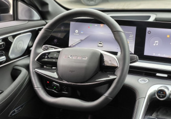 Подержанный автомобиль Exeed TXL 2024 года (19 фото)