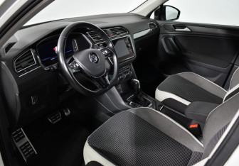 Подержанный автомобиль Volkswagen Tiguan 2020 года (9 фото)