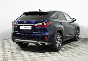 Подержанный автомобиль Lexus RX 2017 года (5 фото)