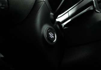 Подержанный автомобиль Skoda Karoq 2021 года (17 фото)