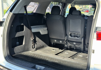 Подержанный автомобиль Kia Carnival 2021 года (19 фото)