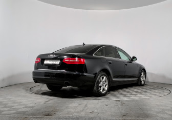 Подержанный автомобиль Audi A6 Sedan 2009 года (5 фото)