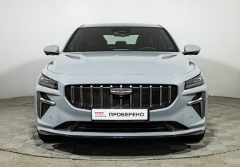 Подержанный автомобиль Geely Preface 2024 года (2 фото)