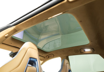 Подержанный автомобиль Zeekr 001 2024 года (26 фото)