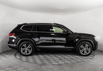 Подержанный автомобиль Volkswagen Teramont 2019 года (5 фото)