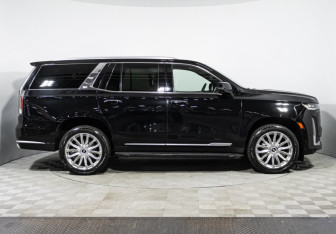 Подержанный автомобиль Cadillac Escalade Suv 2021 года (4 фото)