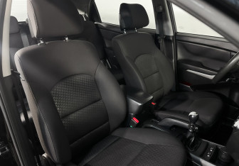 Подержанный автомобиль SsangYong Actyon 2014 года (17 фото)