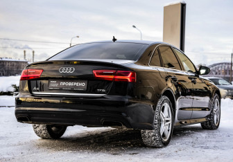 Подержанный автомобиль Audi A6 Sedan 2016 года (7 фото)