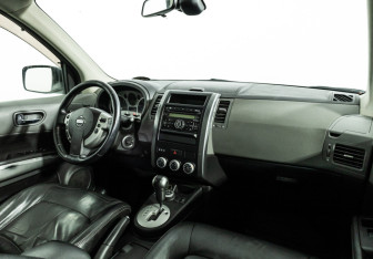 Подержанный автомобиль Volkswagen Tiguan 2015 года (9 фото)