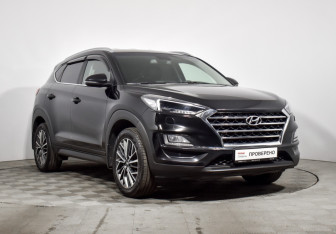Подержанный автомобиль Hyundai Tucson 2020 года (3 фото)