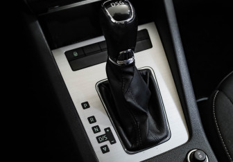 Подержанный автомобиль Skoda Octavia Liftback 2020 года (19 фото)