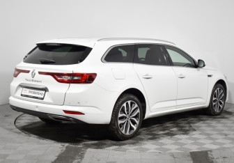 Подержанный автомобиль Renault Talisman Wagon 2016 года (5 фото)