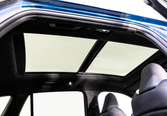 Подержанный автомобиль Geely Monjaro 2023 года (29 фото)