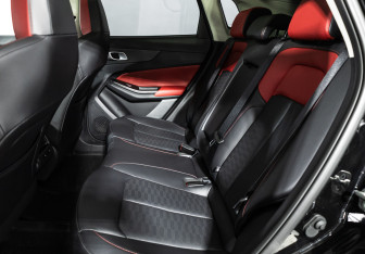 Подержанный автомобиль Changan CS55PLUS 2024 года (10 фото)