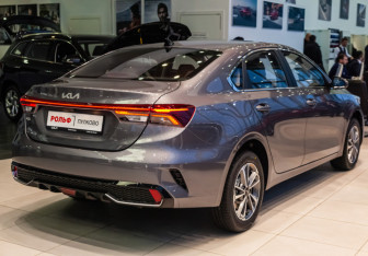 Новый Kia K3 Sedan 2024 (5 фото)